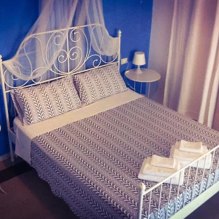 Amerigo Vespucci Bed & Breakfast *